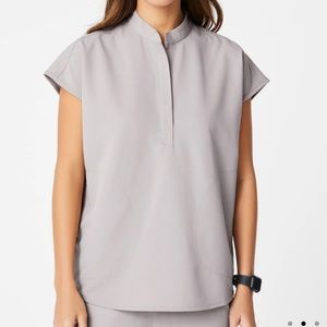 FIGS Women’s Rafaela Scrub Top Slate Size XL